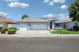 1760 E Ticonderoga Dr, Fresno, CA 93720 - Photo 1