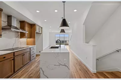 1377 California Cir, Milpitas, CA 95035 - Photo 7