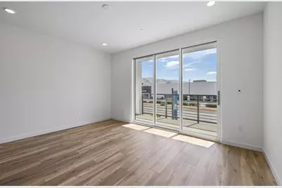 1377 California Cir, Milpitas, CA 95035 - Photo 21