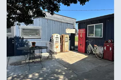 2160 Pacheco Pass Hwy, Gilroy, CA 95020 - Photo 17