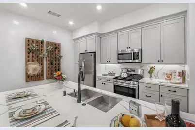 1000 Berryessa Ln 211, Davis, CA 95616 - Photo 3