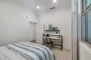 1000 Berryessa Ln 211, Davis, CA 95616 - Photo 17