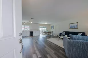 1676 Flores St, Seaside, CA 93955 - Photo 5