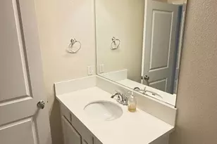 755 Alicante Dr, Hollister, CA 95023 - Photo 27