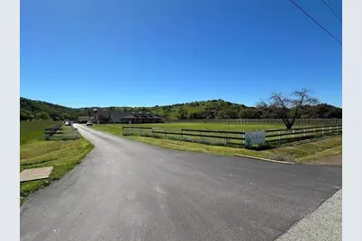 19715 Hale Ave, Morgan Hill, CA 95037 - Photo 13