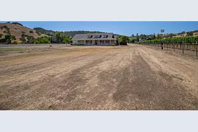 19715 Hale Ave, Morgan Hill, CA 95037 - Photo 21