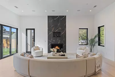 18071 Saratoga Los Gatos Rd, Monte Sereno, CA 95030 - Photo 1