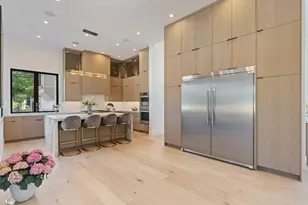 18071 Saratoga-Los Gatos Rd, Monte Sereno, CA 95030 - Photo 13