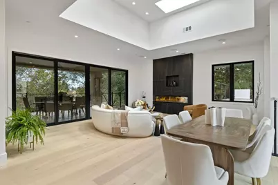 18061 Saratoga Los Gatos Rd, Monte Sereno, CA 95030 - Photo 1