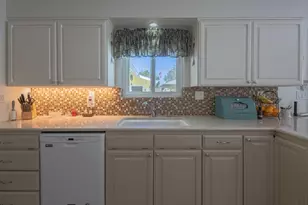 18101 Berta Canyon Rd, Salinas, CA 93907 - Photo 11