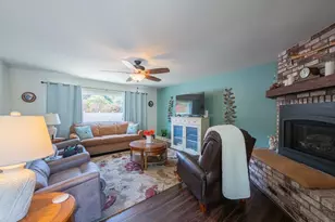 18101 Berta Canyon Rd, Salinas, CA 93907 - Photo 7