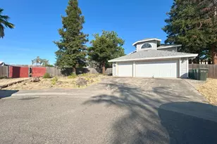 8548 Whitby Ct, Sacramento, CA 95828 - Photo 1