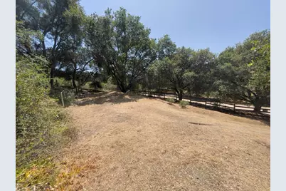 58 Desmond Rd, Salinas, CA 93907 - Photo 3