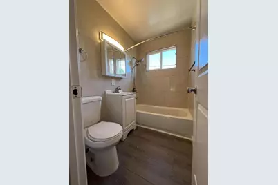 951 Nash Rd, Hollister, CA 95023 - Photo 9