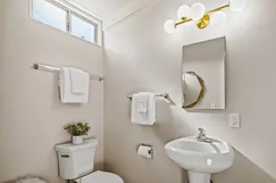 831 Arlington Pl, Del Rey Oaks, CA 93940 - Photo 23