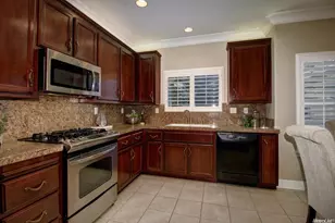 3520 Emerson Dr, Roseville, CA 95661 - Photo 5