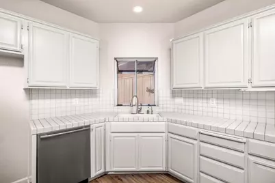 1500 Scenic Dr 18, Modesto, CA 95355 - Photo 9