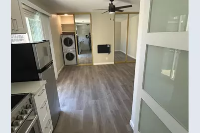 1906 Palm Ave B, San Mateo, CA 94403 - Photo 1