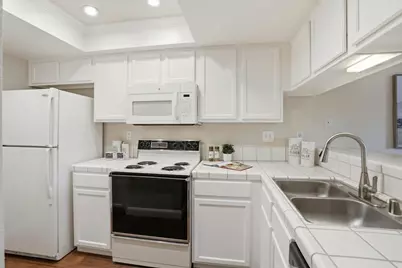 880 N Winchester Blvd 102, Santa Clara, CA 95050 - Photo 7