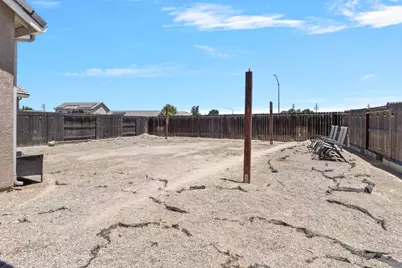 572 St Helena Dr, Newman, CA 95360 - Photo 27