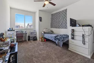 572 St Helena Dr, Newman, CA 95360 - Photo 23