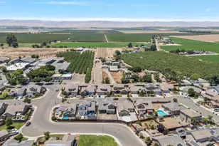 572 St Helena Dr, Newman, CA 95360 - Photo 33