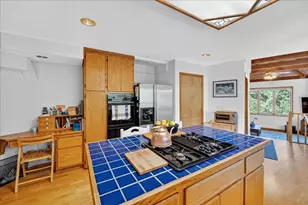 5224 Twin Falls Rd, Morgan Hill, CA 95037 - Photo 31