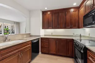 10 Crystal Springs Rd 1202, San Mateo, CA 94402 - Photo 9