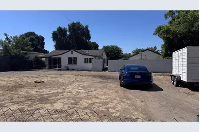 1720 River Rd, Modesto, CA 95351 - Photo 1