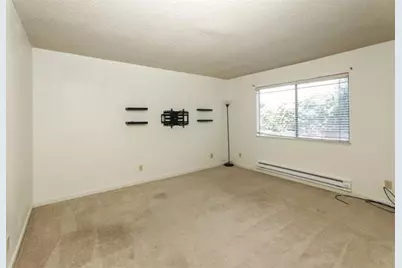 1021 Cheryl Ann Cir 62, Hayward, CA 94544 - Photo 7