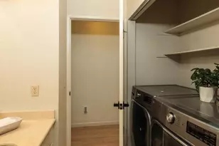 1021 Cheryl Ann Cir 62, Hayward, CA 94544 - Photo 13