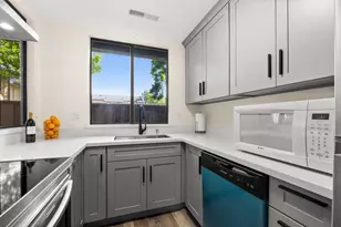 6043 Joaquin Murieta Ave B, Newark, CA 94560 - Photo 1