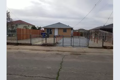 7440 38th Ave, Sacramento, CA 95824 - Photo 1