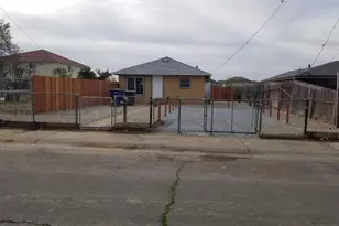 7440 38th Ave, Sacramento, CA 95824 - Photo 1