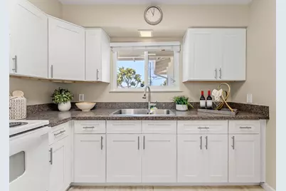 5806 Blossom Ave, San Jose, CA 95123 - Photo 11