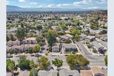 476 Branham Ln, San Jose, CA 95111 - Photo 25