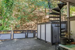 2411 Carlmont Dr 110, Belmont, CA 94002 - Photo 17