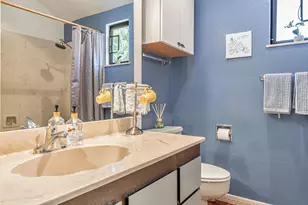 2411 Carlmont Dr 110, Belmont, CA 94002 - Photo 11