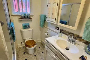 2727 Blenheim Ave, Redwood City, CA 94063 - Photo 27