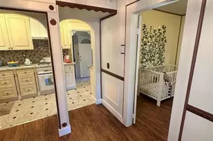 2727 Blenheim Ave, Redwood City, CA 94063 - Photo 7