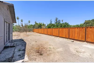 850 Calhoun St, San Jose, CA 95116 - Photo 37