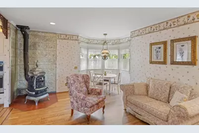 132 Forest Ave, Pacific Grove, CA 93950 - Photo 7