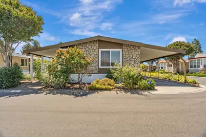 35 Quail Hollow Dr 35, San Jose, CA 95128 - Photo 1