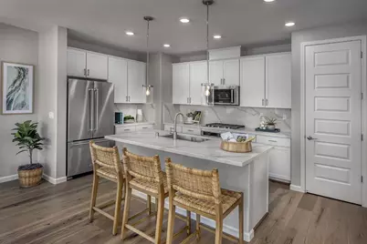 2200 Gladiola Dr, Hollister, CA 95023 - Photo 3