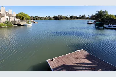 572 Marlin Ct, Redwood City, CA 94065 - Photo 1