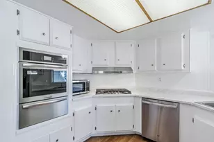 316 Los Encinos St 316, San Jose, CA 95134 - Photo 3