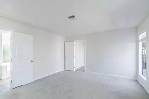 316 Los Encinos St 316, San Jose, CA 95134 - Photo 21