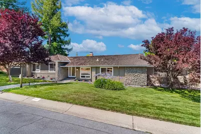 1405 Cedar Pl, Los Altos, CA 94024 - Photo 1