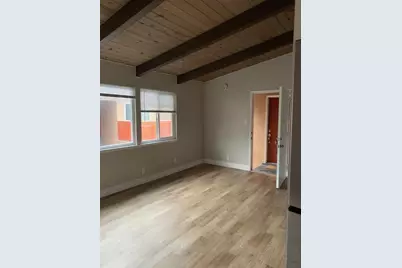 735 N Amphlett Blvd, San Mateo, CA 94401 - Photo 1