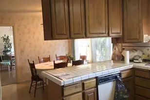 413 Fig St, Madera, CA 93638 - Photo 21